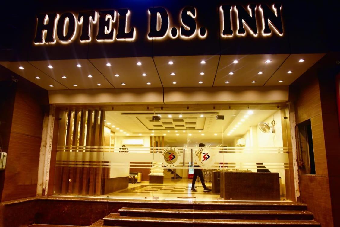 Hotel D S Inn Amritsar Exterior foto
